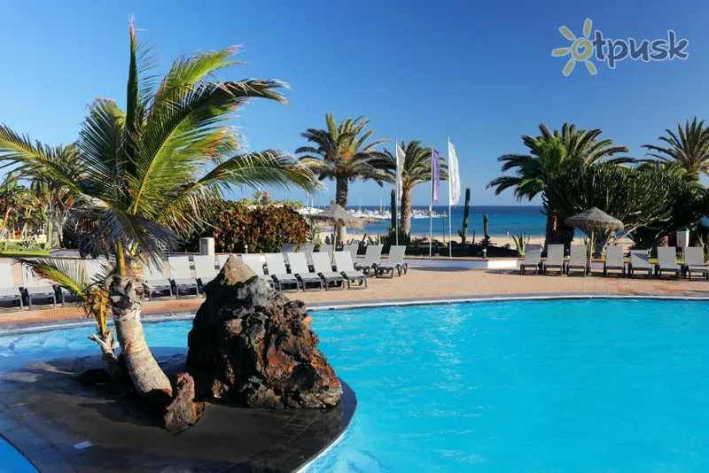 Фото отеля Barcelo Fuerteventura Castillo 4* о. Фуертевентура (Канари) Іспанія екстер'єр та басейни