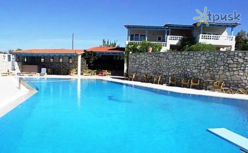 Фото отеля Nicolas Apartments 3* о. Крит – Ієрапетра Греція екстер'єр та басейни