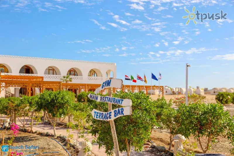 Фото отеля Beach Safari Nubian Resort 4* Марса Алам Египет экстерьер и бассейны