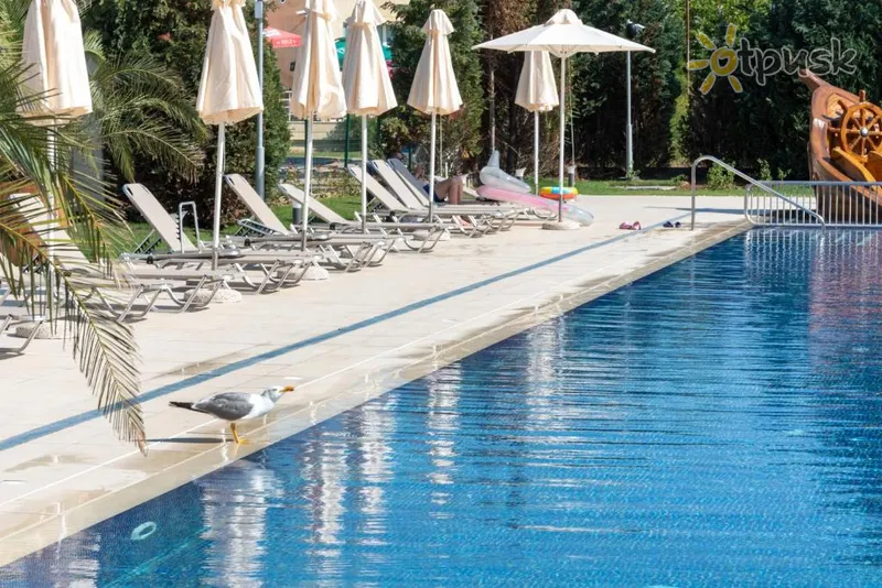 Фото отеля Belvedere 5* Приморсько Болгарія екстер'єр та басейни