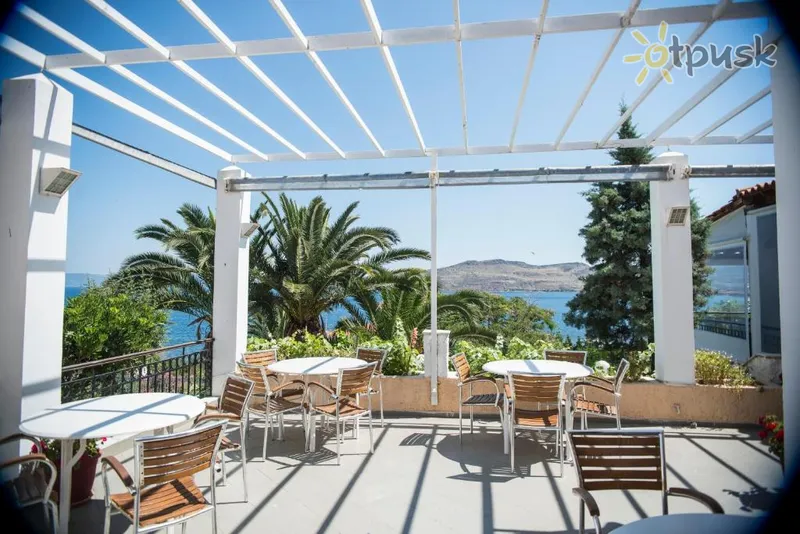 Фото отеля Clara Hotel 3* о. Лесбос Греція екстер'єр та басейни