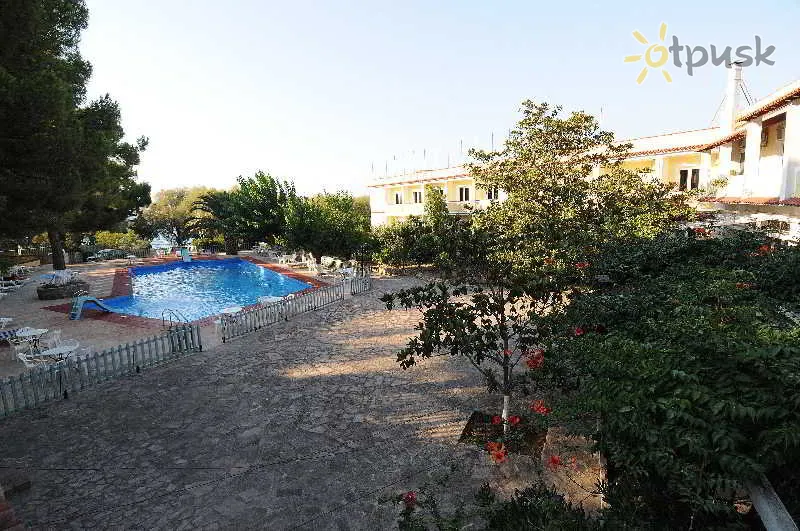 Фото отеля Molyvos II 3* Lesbas Graikija išorė ir baseinai