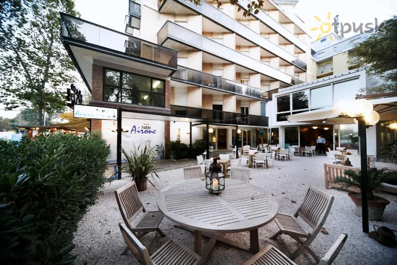 Фото отеля Airone Hotel 3* Ріміні Італія екстер'єр та басейни