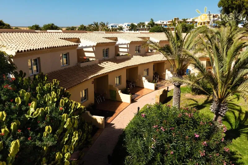 Фото отеля Royal Suite 3* par. Fuerteventura (Kanāriju salas) Spānija ārpuse un baseini