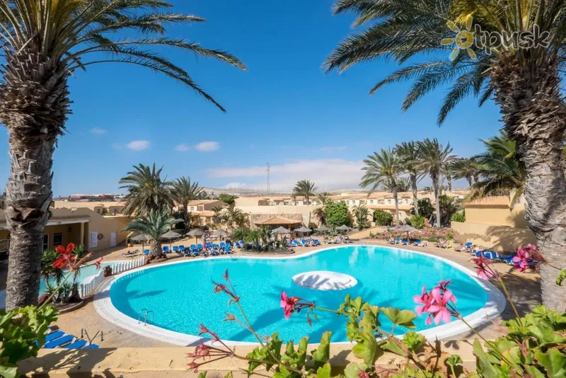 Фото отеля Royal Suite 3* о. Фуертевентура (Канари) Іспанія екстер'єр та басейни