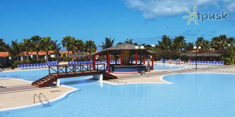 Фото отеля VOI Vila Do Farol Resort 4* о. Сал Кабо-Верде екстер'єр та басейни