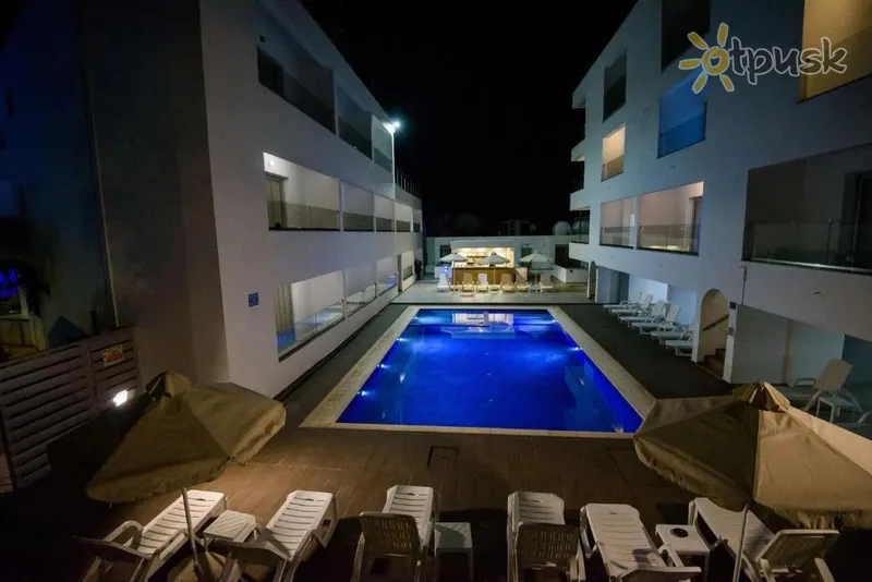Фото отеля Milea Hotel 3* Айя Напа Кипр экстерьер и бассейны