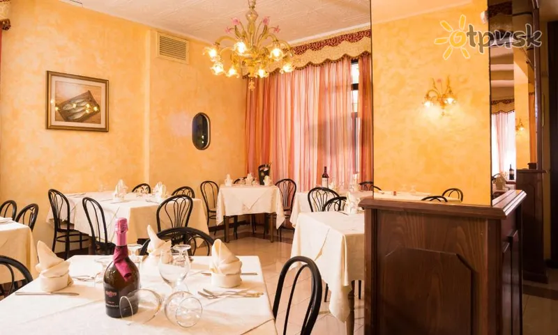 Фото отеля Trevi Hotel 3* Lido di Jesolo Itālija bāri un restorāni