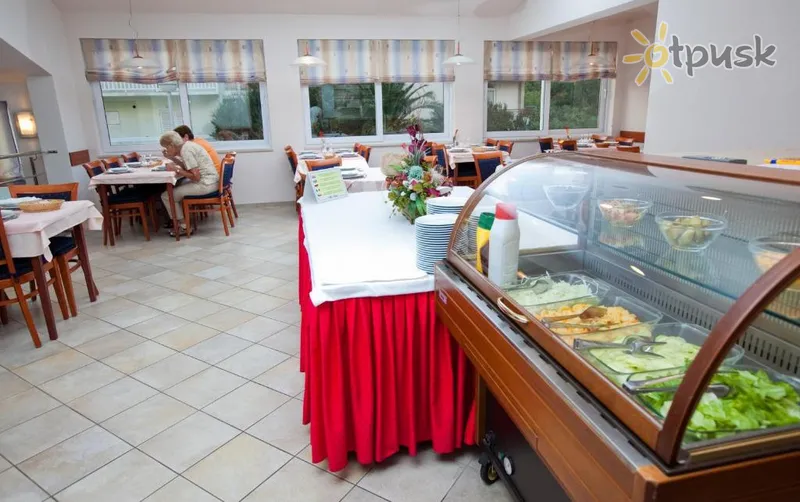Фото отеля Vinka Villa 3* Tucepi Horvātija bāri un restorāni