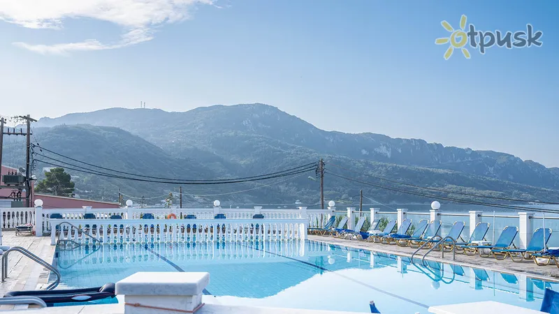Фото отеля Belle Helene Hotel 3* par. Korfu Grieķija ārpuse un baseini