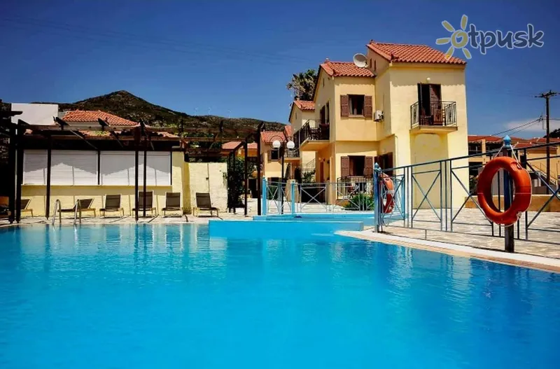 Фото отеля Stella Apartments 2* о. Самос Греція екстер'єр та басейни