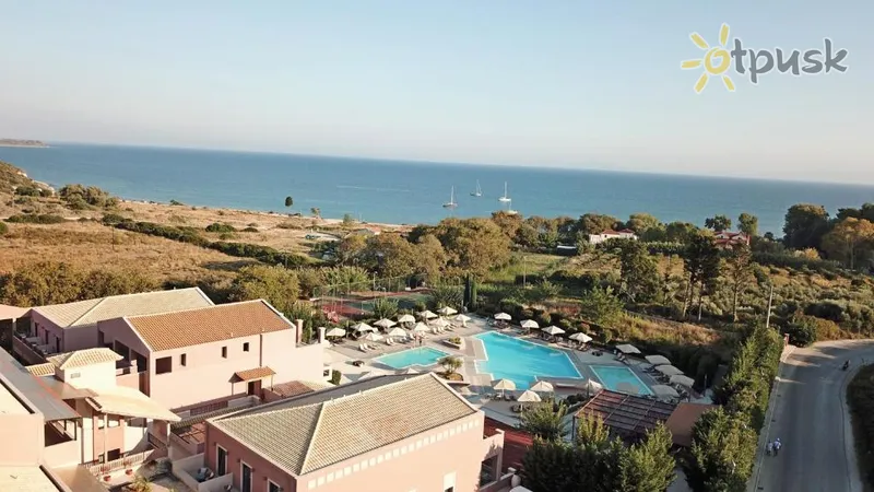 Фото отеля Utopia Resort & Spa 4* Kefalonija Graikija išorė ir baseinai
