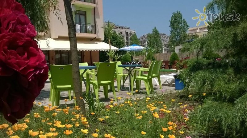 Фото отеля 415 Hotel 2* Saulainā pludmale Bulgārija ārpuse un baseini