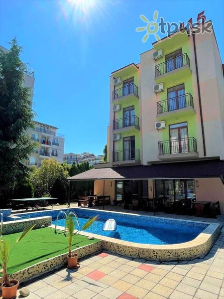 Фото отеля 415 Hotel 2* Saulainā pludmale Bulgārija ārpuse un baseini