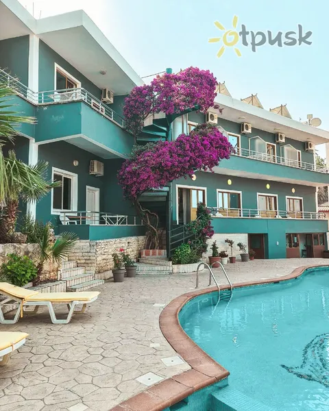 Фото отеля Nonna's Boutique Hotel 3* Дхермі Албанія екстер'єр та басейни