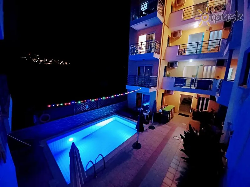 Фото отеля Olympic Star Apartments 3* о. Крит – Іракліон Греція екстер'єр та басейни