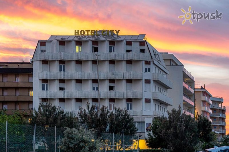 Фото отеля City Beach Resort Hotel 3* Равенна Италия экстерьер и бассейны