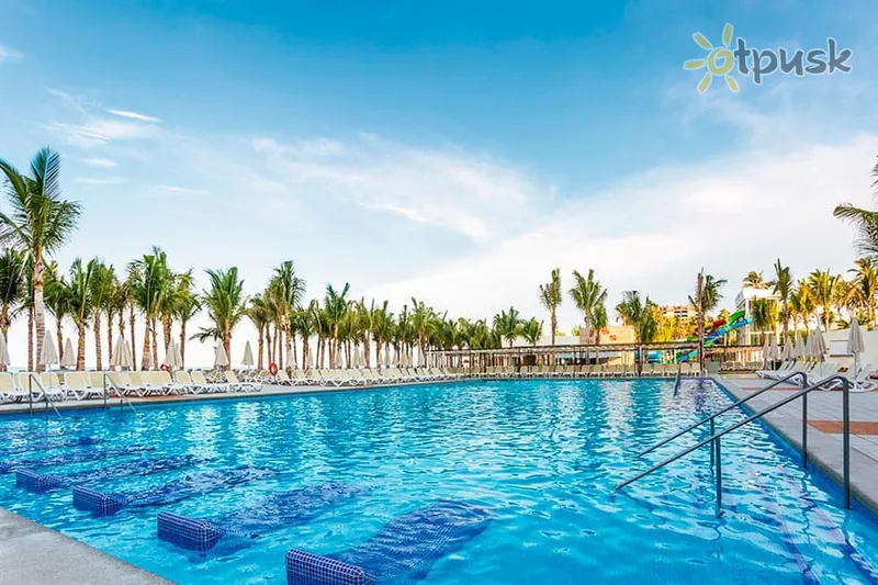 Фото отеля Riu Emerald Bay Hotel 5* Mazatlán Meksika išorė ir baseinai