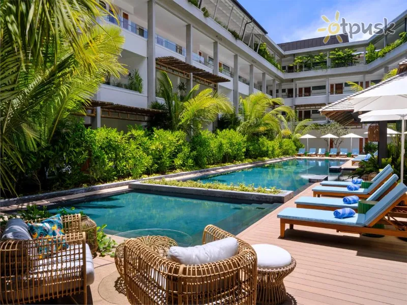 Фото отеля Laila Resort 5* о. Маэ Сейшельские о-ва экстерьер и бассейны