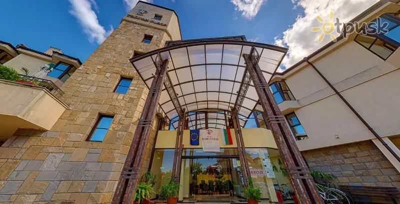 Фото отеля Troyan Plaza Hotel 4* София Болгария экстерьер и бассейны