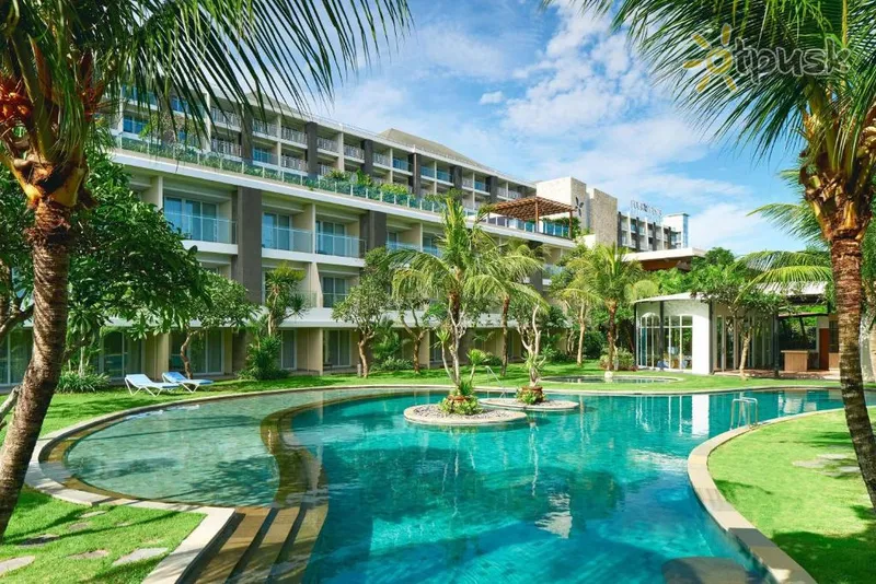 Фото отеля Four Points by Sheraton Bali, Ungasan 4* Джимбаран (о. Балі) Індонезія екстер'єр та басейни