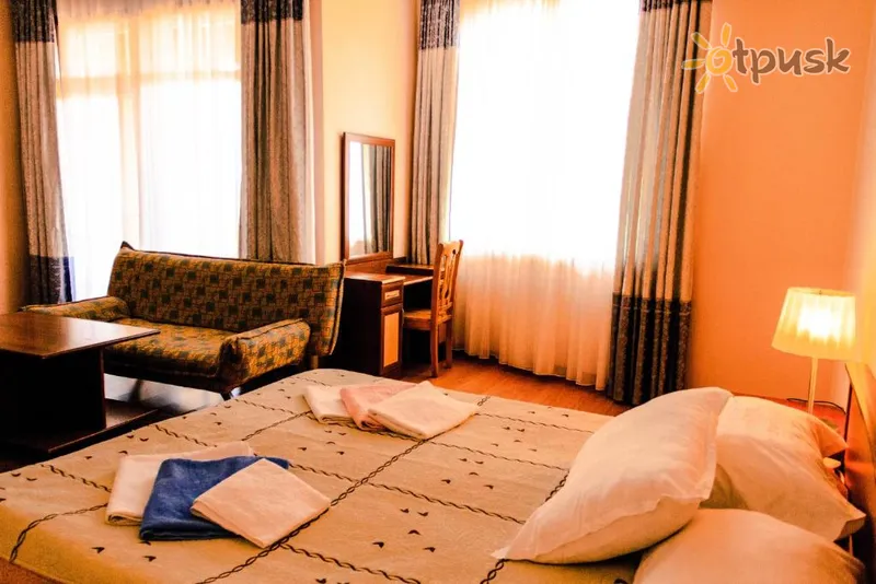 Фото отеля Три корони Готель 3* Іссик-Куль Киргизія номери