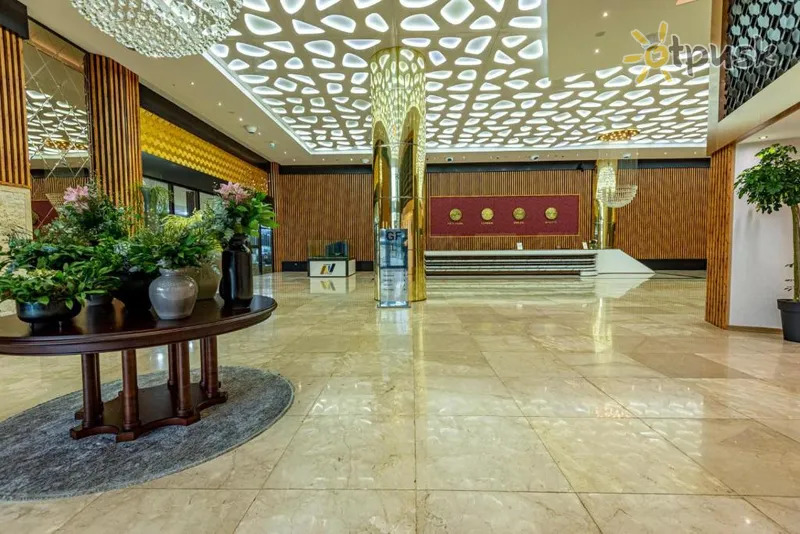 Фото отеля Legend Hotel Batumi Convention Center & Spa 5* Batumi Gruzija vestibils un interjers