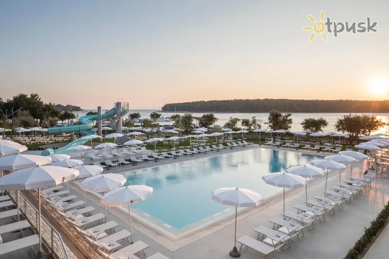 Фото отеля Falkensteiner Hotel Park Punat 4* о. Крк Хорватія екстер'єр та басейни