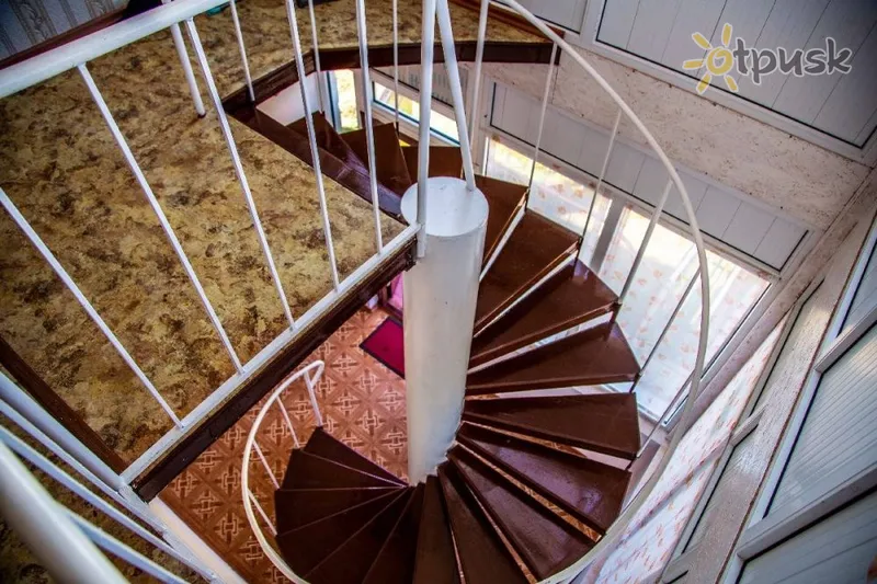 Фото отеля Колумб Отель 3* Иссык-Куль Киргизия лобби и интерьер