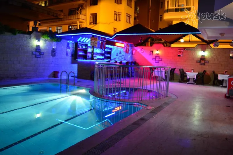 Фото отеля Babaoglu Apart Hotel 2* Alanja Turcija ārpuse un baseini