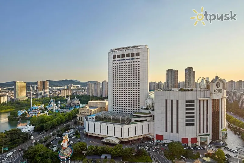 Фото отеля Lotte World Hotel 5* Seulas Pietų Korėja išorė ir baseinai