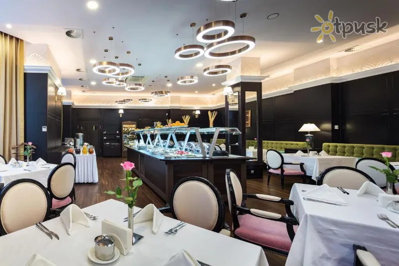Фото отеля The Dostyk Hotel 5* Almata Kazachstanas barai ir restoranai