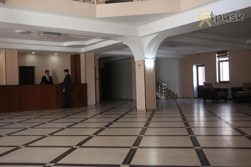 Фото отеля Khanaka Hotel 4* Туркестан Казахстан лобби и интерьер