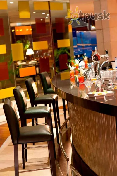 Фото отеля Renaissance Aktau Hotel 5* Актау Казахстан бары и рестораны