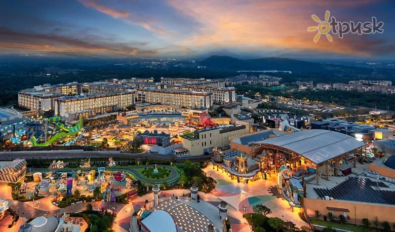 Фото отеля Landing Jeju Shinhwa World Hotels & Resorts 5* par. Jeju Dienvidkoreja ārpuse un baseini