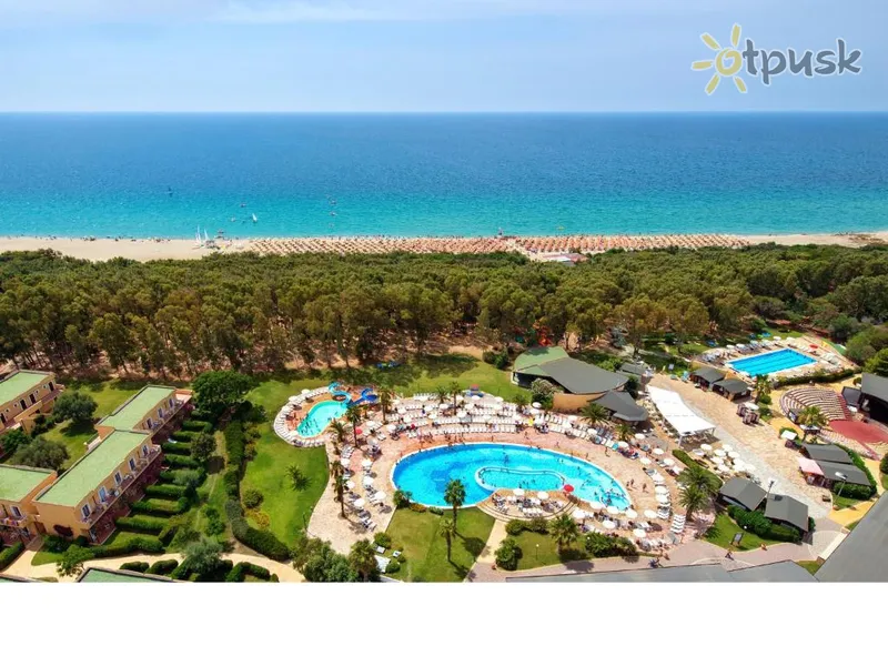 Фото отеля Serene Resort 4* Kalabrija Itālija ārpuse un baseini