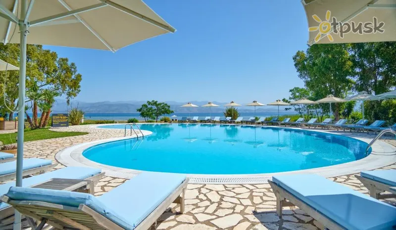 Фото отеля Chrismos Luxury Suites 4* par. Korfu Grieķija ārpuse un baseini