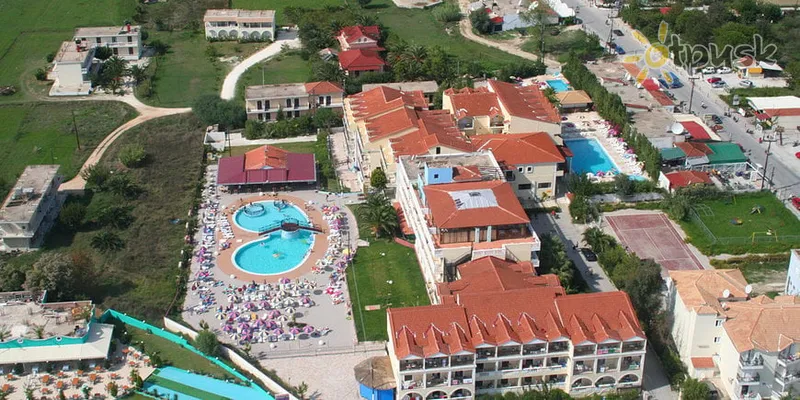 Фото отеля Alexander The Great Hotel 3* о. Закінф Греція екстер'єр та басейни