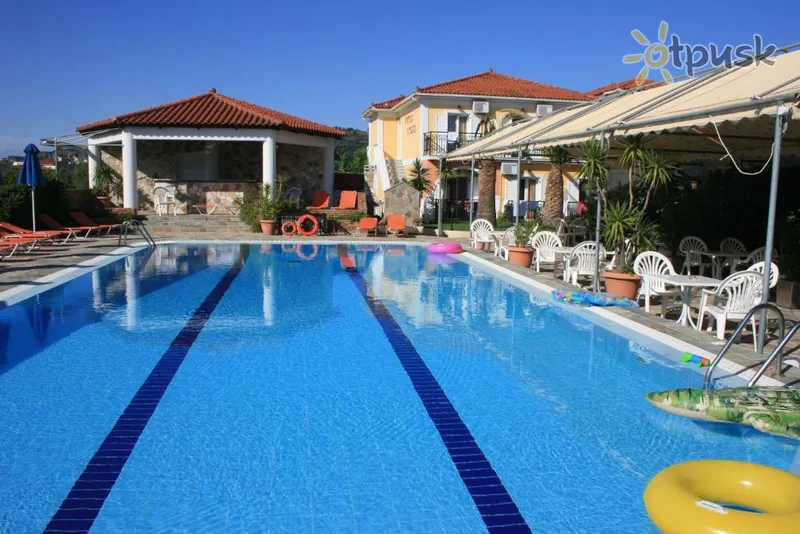 Фото отеля Metaxa Hotel 2* Zakintas Graikija išorė ir baseinai