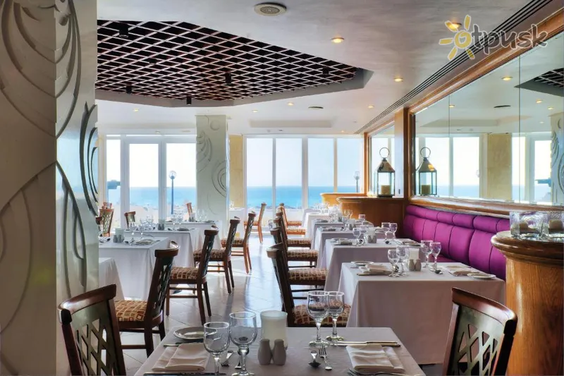 Фото отеля Borg El Arab Beach Hotel 5* Aleksandrija Ēģipte bāri un restorāni