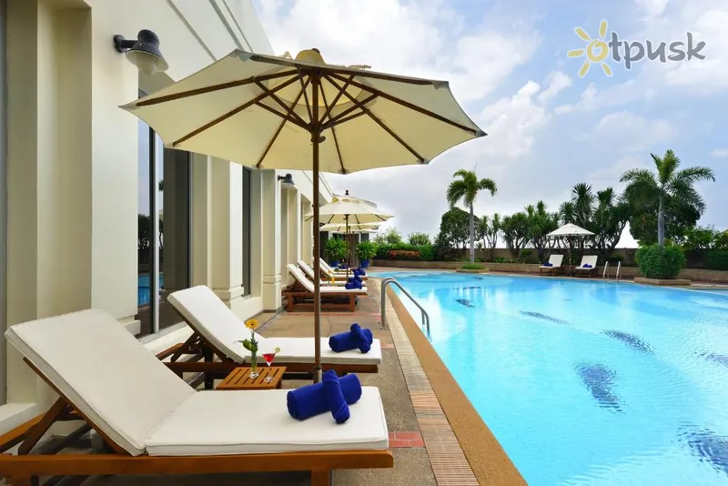 Фото отеля Miracle Grand Convention Hotel 4* Бангкок Таїланд екстер'єр та басейни