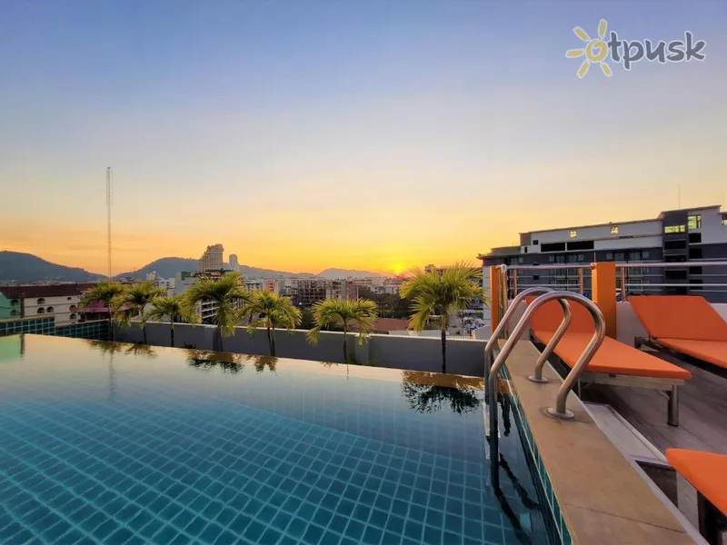 Фото отеля Patong Mansion Hotel 3* о. Пхукет Таїланд екстер'єр та басейни