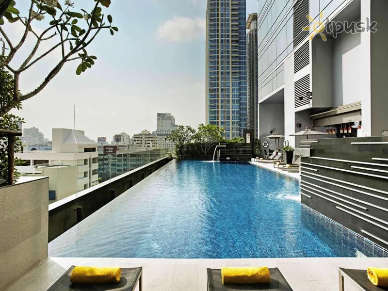 Фото отеля Novotel Bangkok Ploenchit Sukhumvit 4* Бангкок Таиланд экстерьер и бассейны