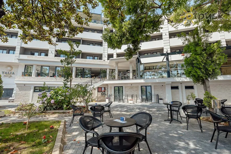 Фото отеля Talia Hotel New Building 4* Herceg Novi Melnkalne ārpuse un baseini
