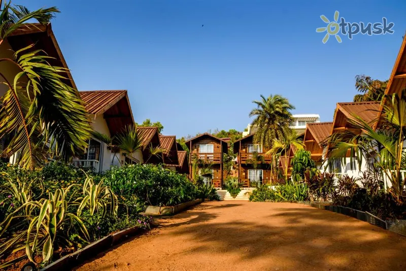 Фото отеля White Woods Resort & Spa 3* Šiaurės Goa Indija išorė ir baseinai