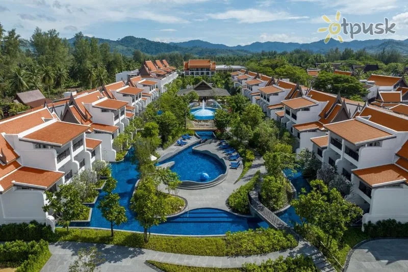 Фото отеля JW Marriott Khao Lak Resort Suites 5* Као Лак Таиланд экстерьер и бассейны