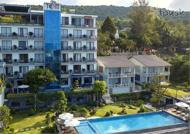 Фото отеля Tom Hill Boutique Resort & Spa 4* о. Фукуок Вьетнам экстерьер и бассейны