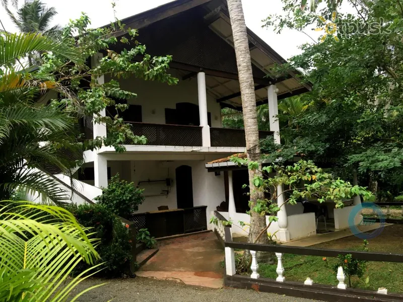 Фото отеля Freedom Villa 1* Унаватуна Шри-Ланка экстерьер и бассейны