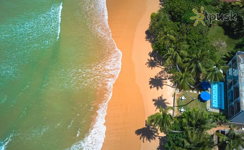 Фото отеля Smeralda Beach Hotel 4* Діквелла Шрі Ланка пляж