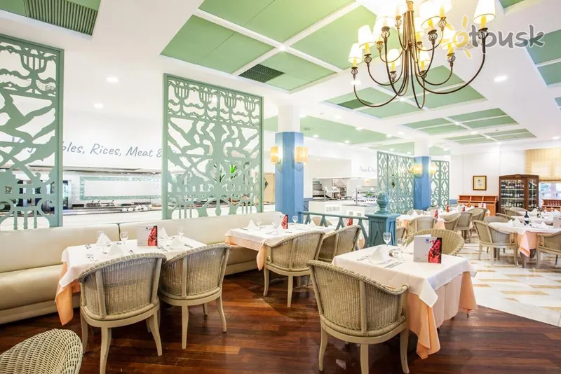 Фото отеля Grupotel Playa Club 4* о. Менорка Іспанія бари та ресторани